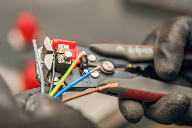 Best Emergency Electrician Near Me  in South Shore, KY